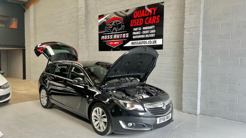 VAUXHALL INSIGNIA