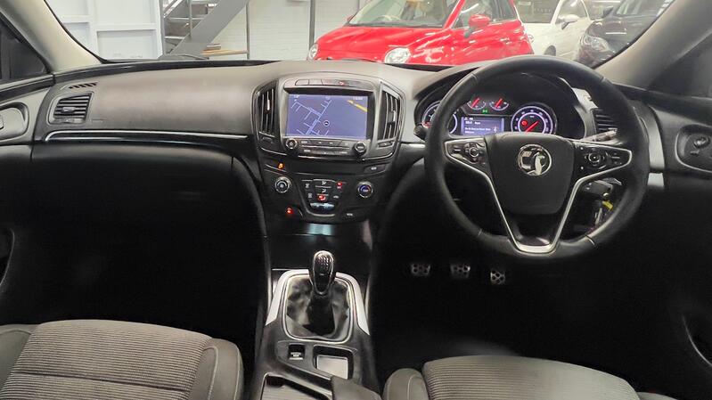 VAUXHALL INSIGNIA