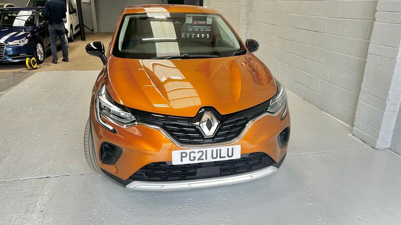 RENAULT CAPTUR