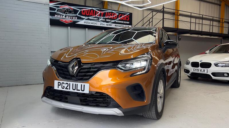 RENAULT CAPTUR