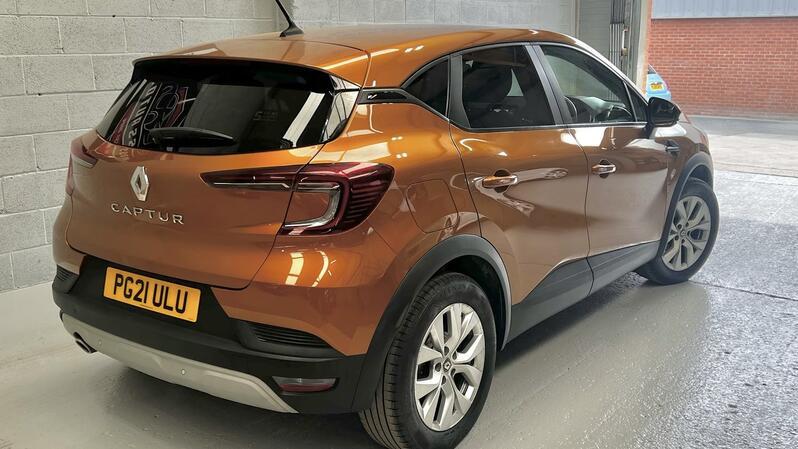 RENAULT CAPTUR