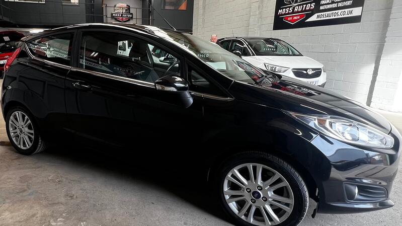 FORD FIESTA