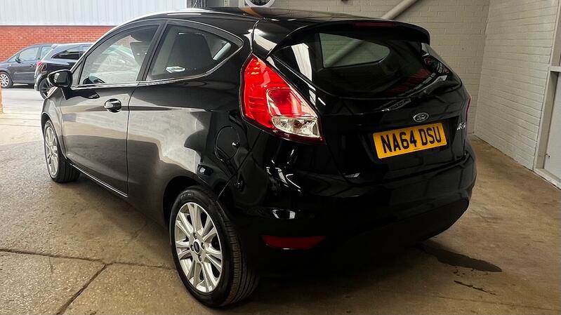 FORD FIESTA