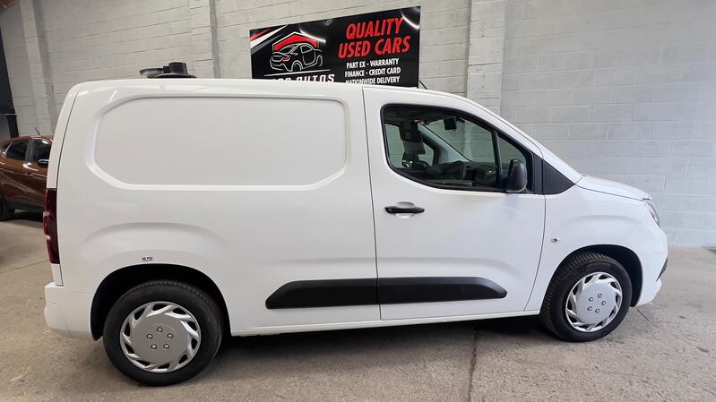 VAUXHALL COMBO