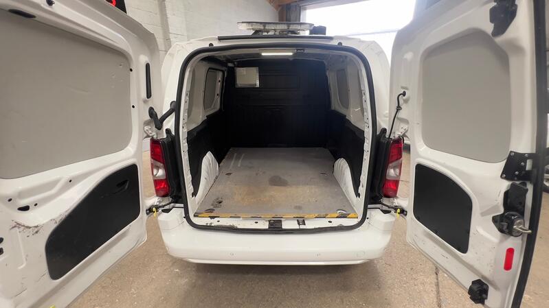 VAUXHALL COMBO