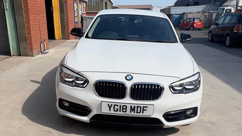 BMW 1 SERIES