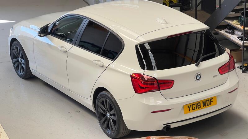 BMW 1 SERIES