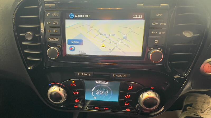 NISSAN JUKE
