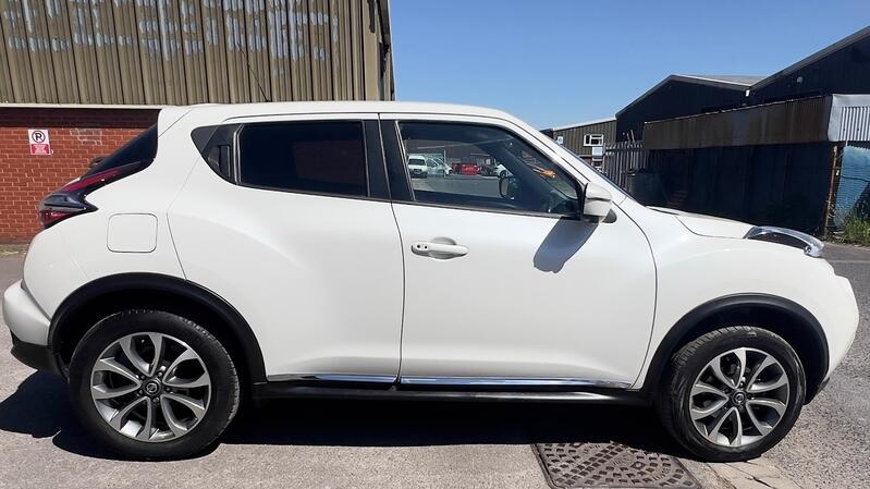 NISSAN JUKE