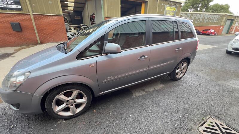 VAUXHALL ZAFIRA