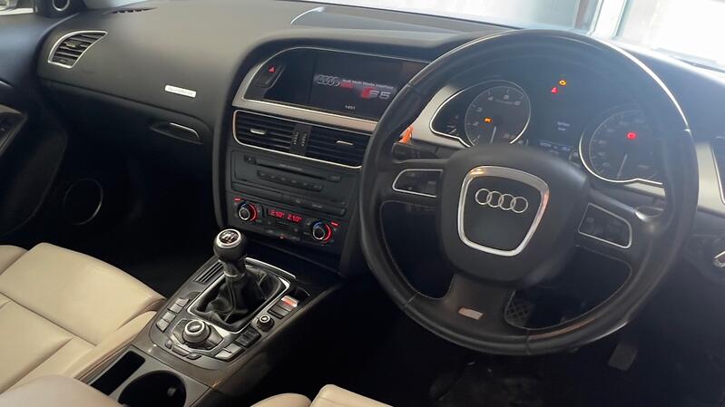 AUDI S5