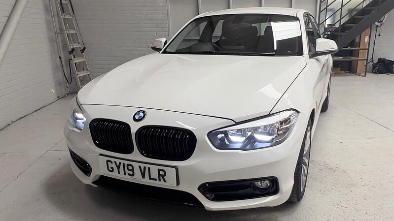BMW 1 SERIES