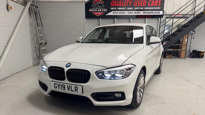 BMW 1 SERIES