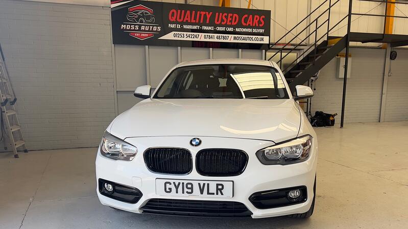 BMW 1 SERIES