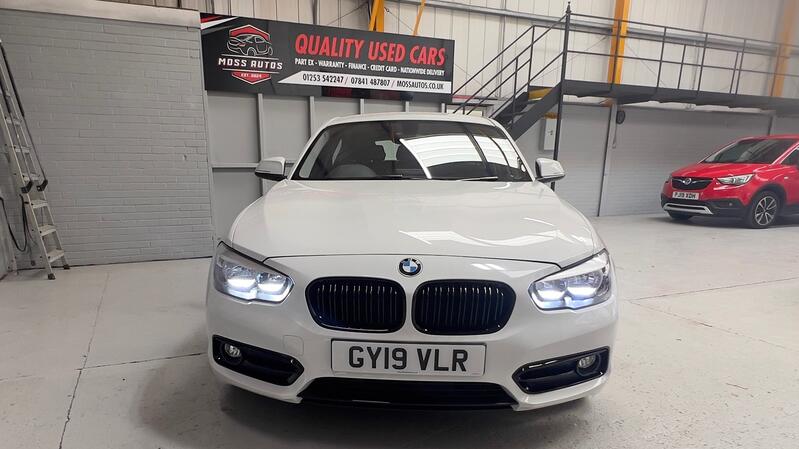 BMW 1 SERIES