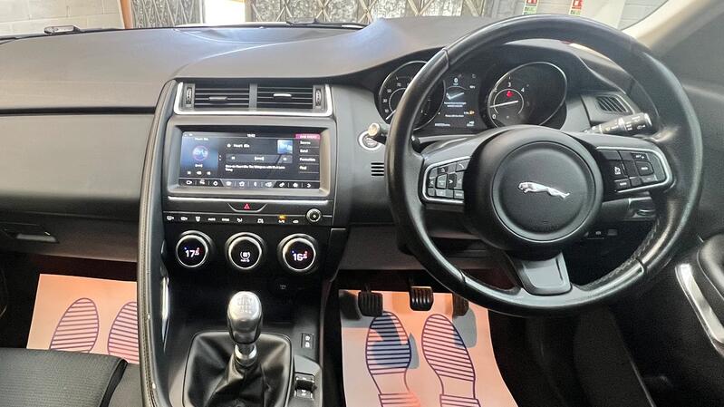 JAGUAR E-PACE
