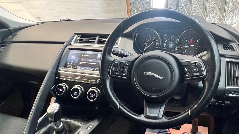 JAGUAR E-PACE