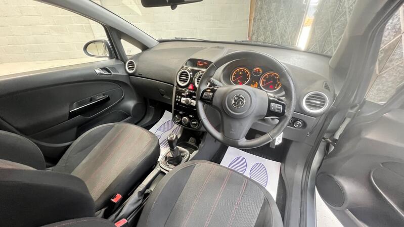 VAUXHALL CORSA