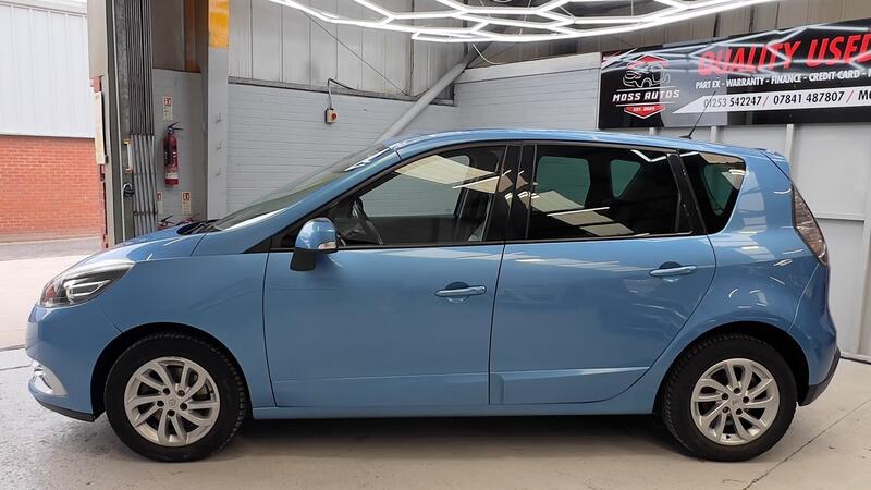 RENAULT SCENIC