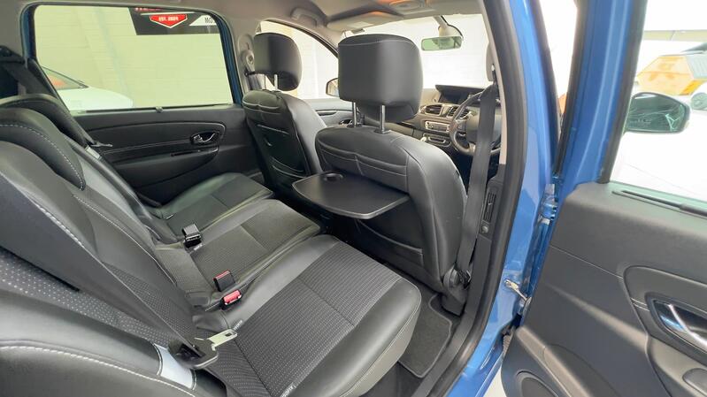 RENAULT SCENIC