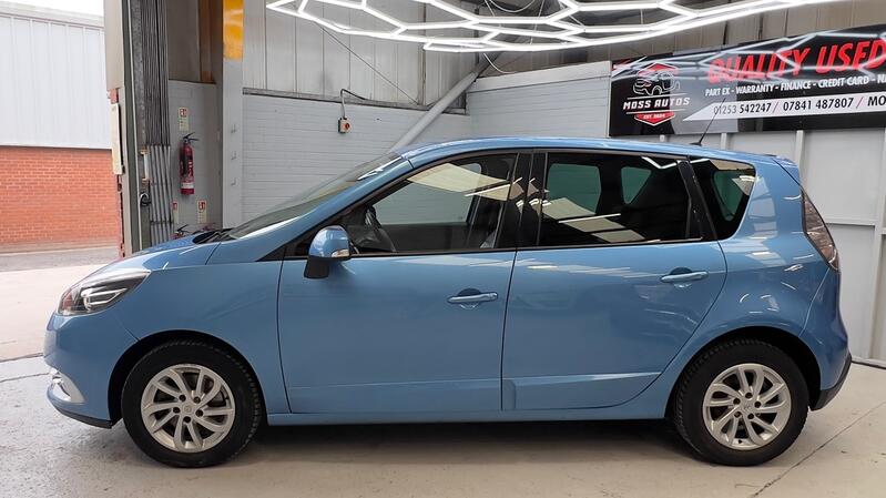 RENAULT SCENIC