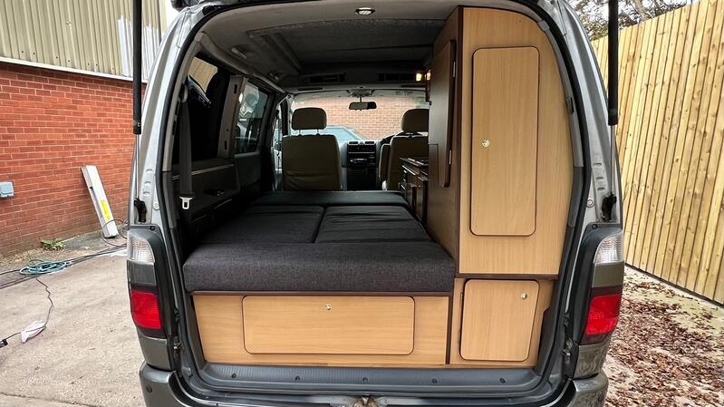TOYOTA GRANVIA