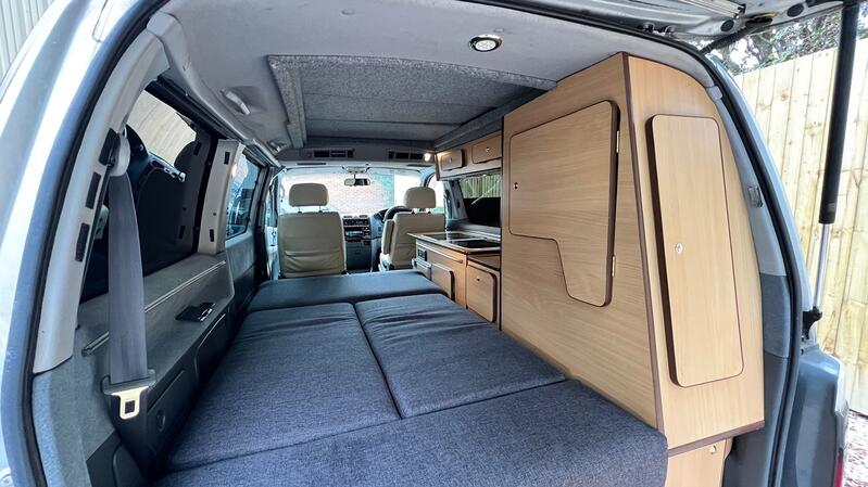 TOYOTA GRANVIA