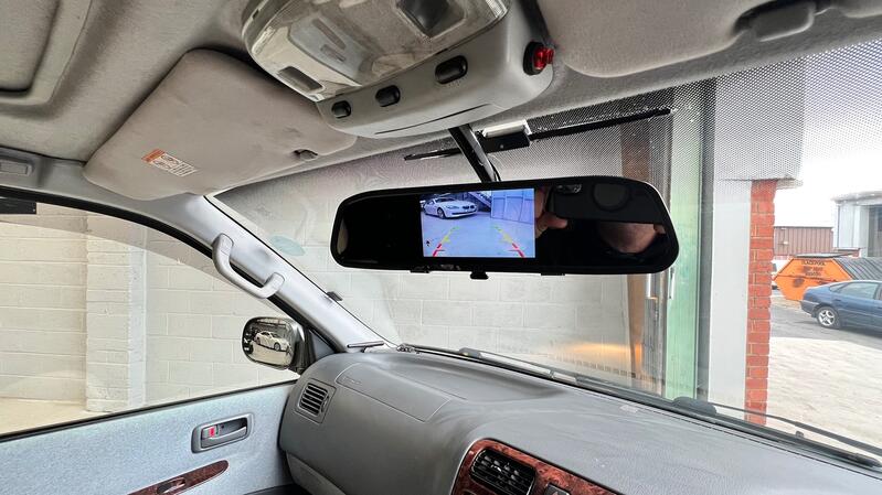 TOYOTA GRANVIA